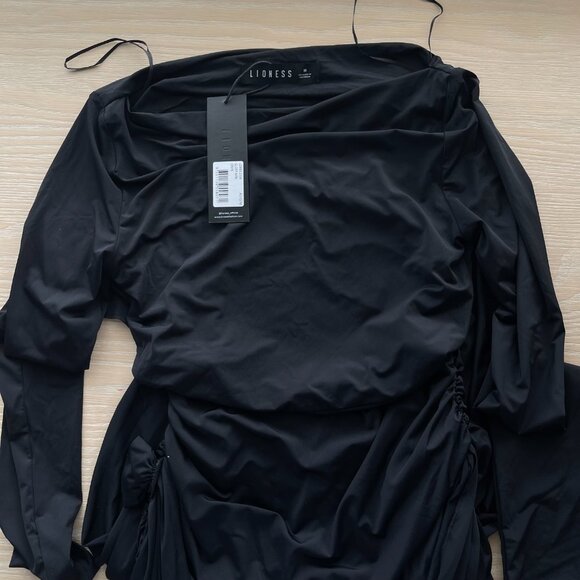 Lioness Glory Long Sleeve Mini Dress in Black NWT - Picture 4 of 6